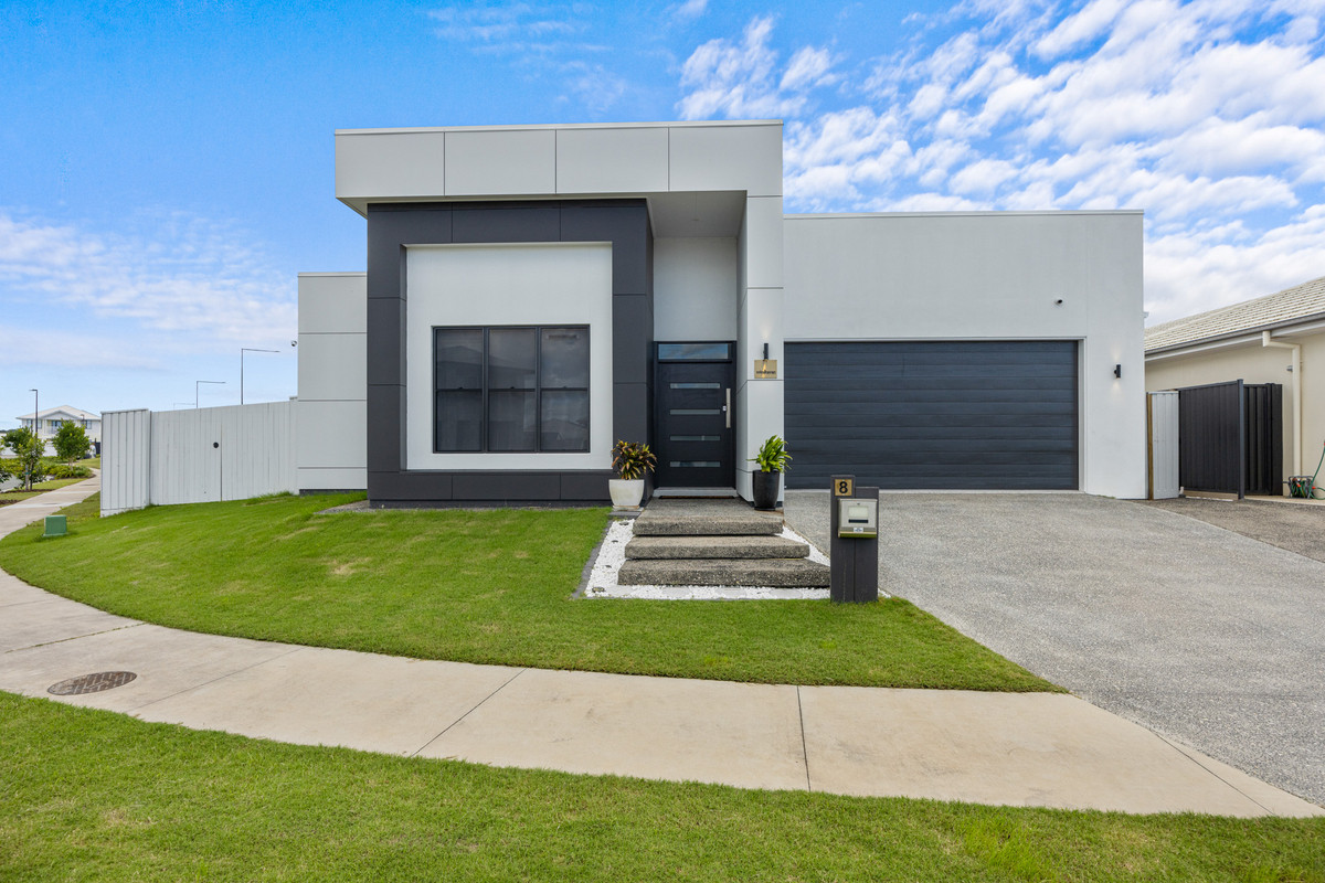 8 Kalbarri Street, Banya QLD 4551