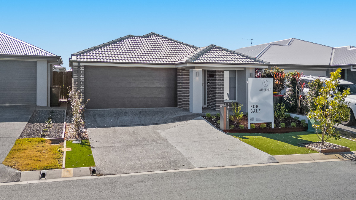 12 Seaforth Street, Banya QLD 4551